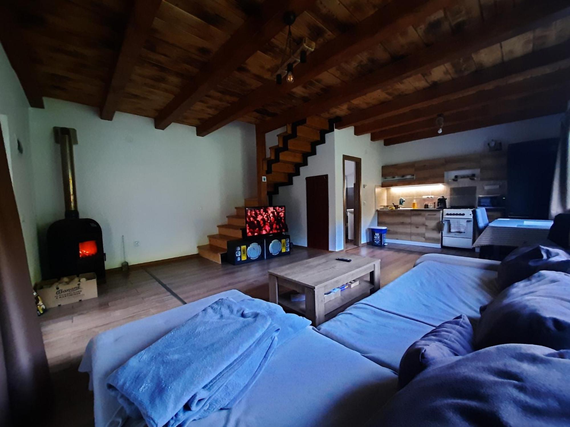 Mountain Cozy Home Sub Cetate Exteriér fotografie